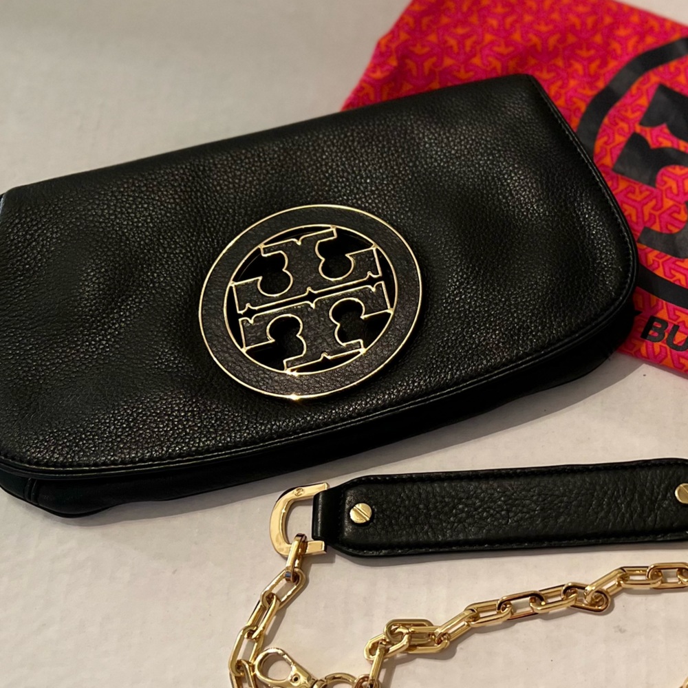 Tory Burch Reva Pebbled Leather clutch/crossbody